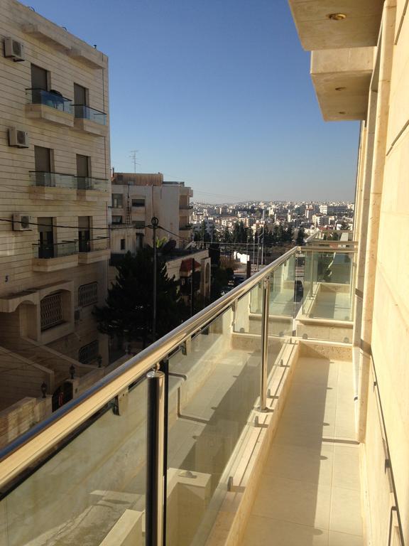 Diyarkom Apartment Amman Exterior photo
